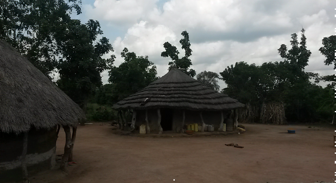 Hut in South Sudanese settlement in Uganda